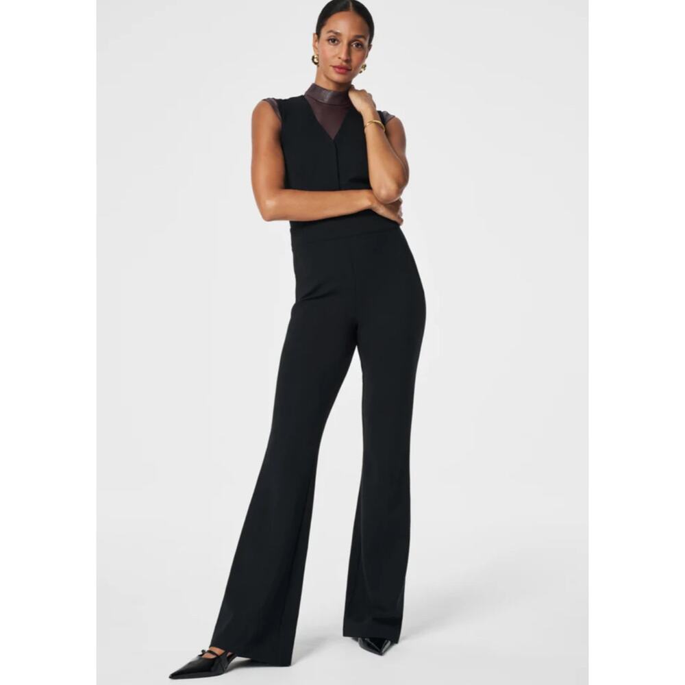 SPANX Perfect Sleeveless Flare Leg Jumpsuit in Classic Black Size Medium Petite‎